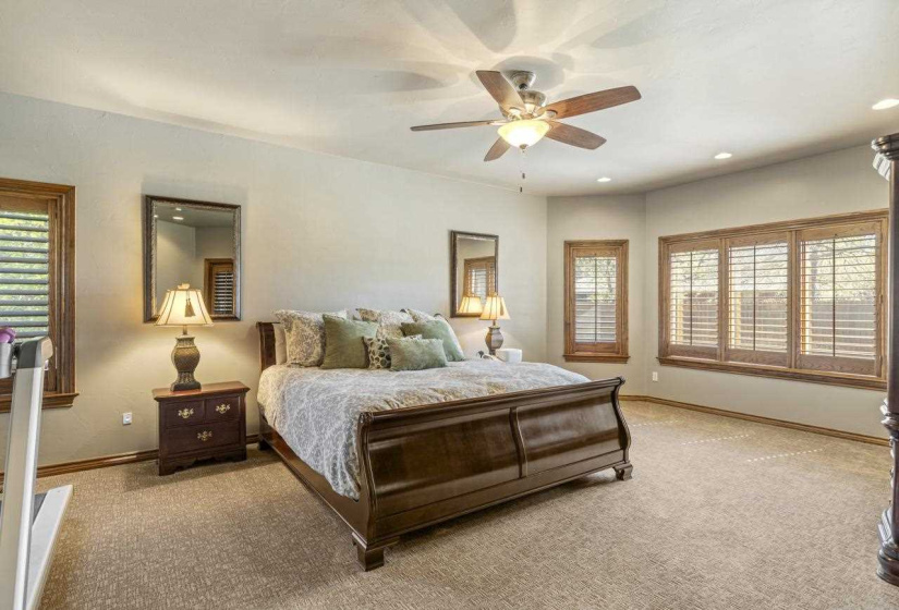 5 Bedrooms Bedrooms, ,3 BathroomsBathrooms,Residential,Single Family,Deer Run,1.5,131814
