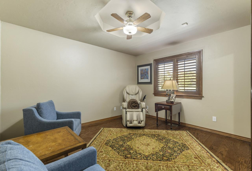 5 Bedrooms Bedrooms, ,3 BathroomsBathrooms,Residential,Single Family,Deer Run,1.5,131814