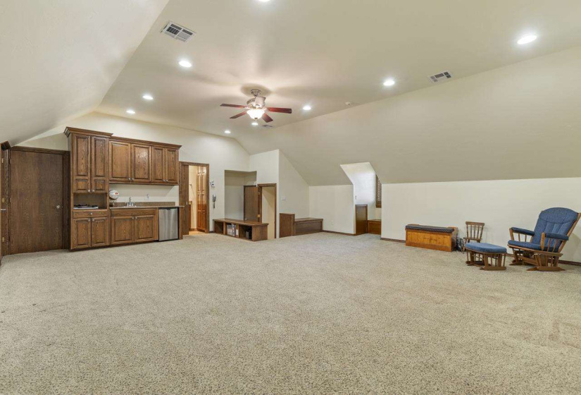 5 Bedrooms Bedrooms, ,3 BathroomsBathrooms,Residential,Single Family,Deer Run,1.5,131814