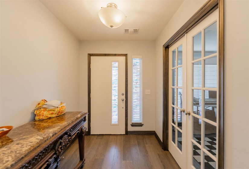 3 Bedrooms Bedrooms, ,2 BathroomsBathrooms,Residential,Single Family,Landry,1,131833