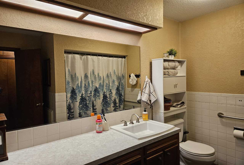 3 Bedrooms Bedrooms, 0 ,2 BathroomsBathrooms,Residential,Single Family,Rose,1,131834