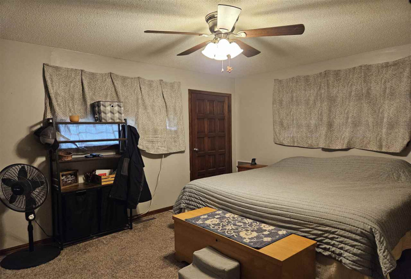 3 Bedrooms Bedrooms, 0 ,2 BathroomsBathrooms,Residential,Single Family,Rose,1,131834