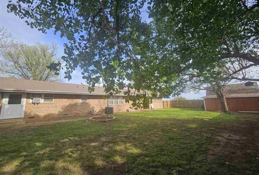 3 Bedrooms Bedrooms, 0 ,2 BathroomsBathrooms,Residential,Single Family,Rose,1,131834