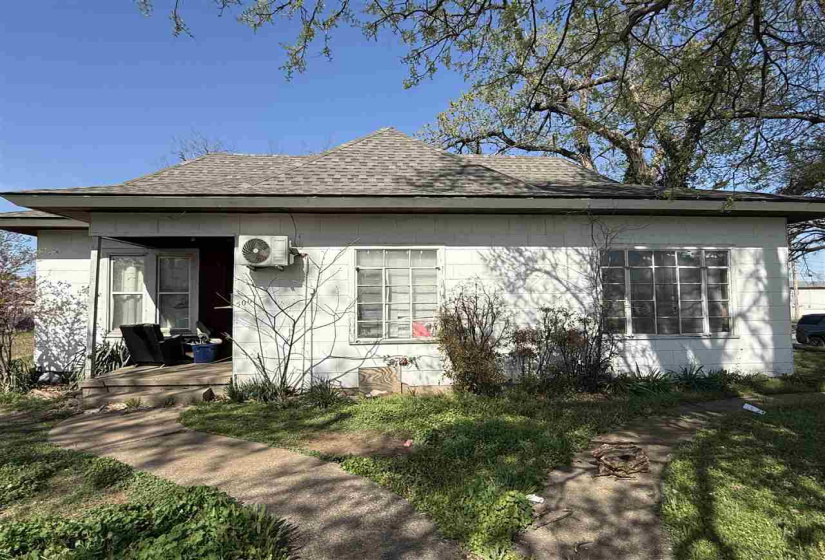 1 BathroomBathrooms,Multi-family,Duplex,4th,1,131848