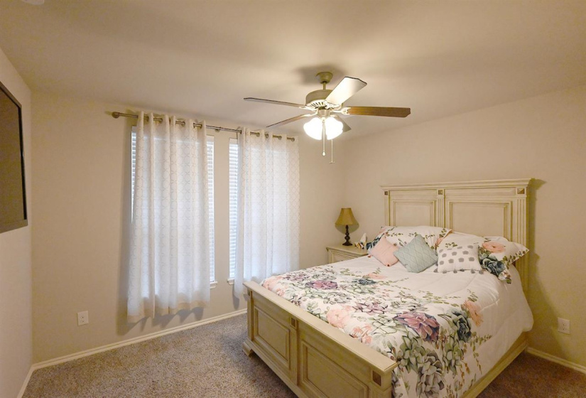 3 Bedrooms Bedrooms, ,2 BathroomsBathrooms,Residential,Single Family,Emerald,1,131841