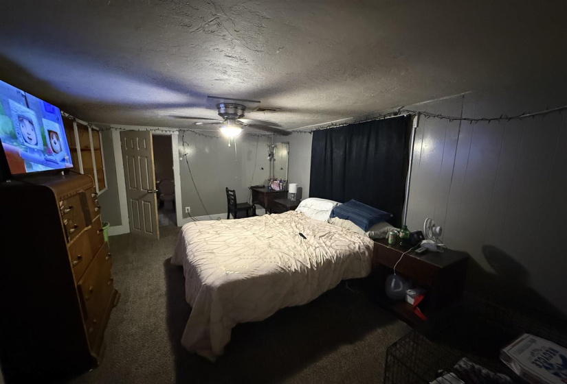 2 Bedrooms Bedrooms, ,1 BathroomBathrooms,Residential,Single Family,9th,1,131846
