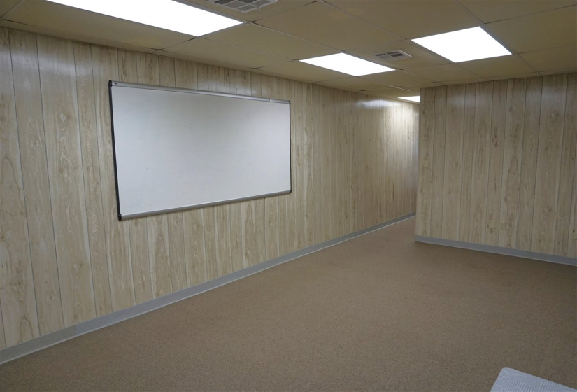 0 , 0 ,21 BathroomsBathrooms,Commercial/industrial,Commercial,Delaware,1,131852