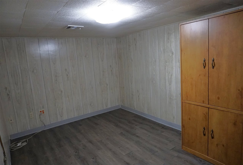 0 , 0 ,21 BathroomsBathrooms,Commercial/industrial,Commercial,Delaware,1,131852