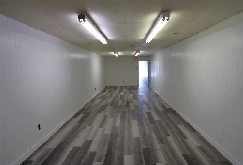 0 , 0 ,21 BathroomsBathrooms,Commercial/industrial,Commercial,Delaware,1,131852