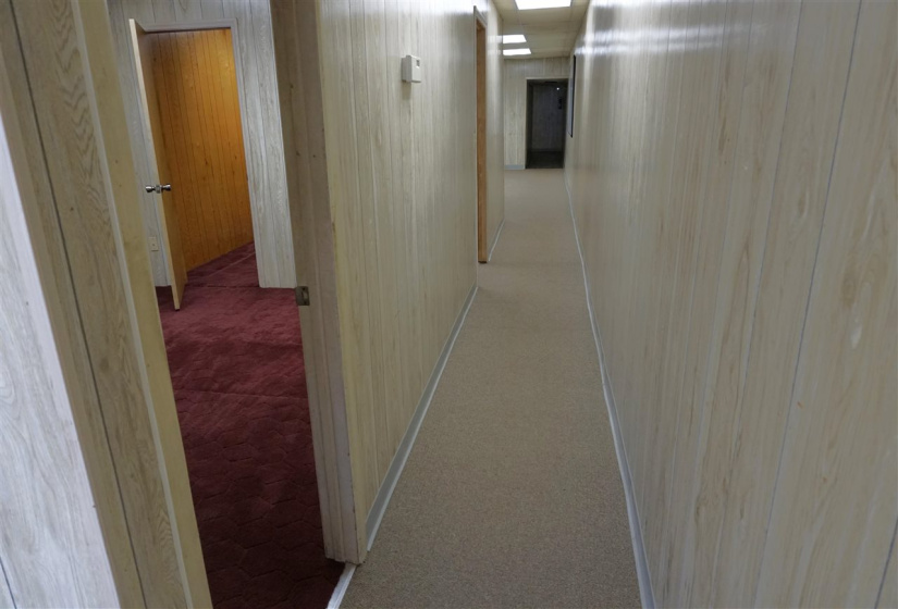 0 , 0 ,21 BathroomsBathrooms,Commercial/industrial,Commercial,Delaware,1,131852