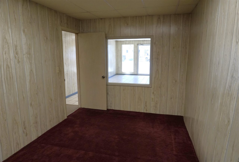 0 , 0 ,21 BathroomsBathrooms,Commercial/industrial,Commercial,Delaware,1,131852
