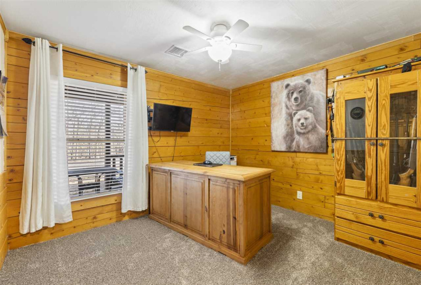 50 BathroomsBathrooms,Commercial/industrial,Commercial,Lakeview,1,131857