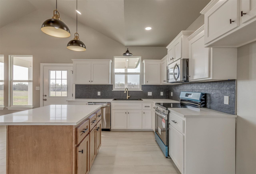3 Bedrooms Bedrooms, ,2 BathroomsBathrooms,Residential,Single Family,Wheat Mill Path,1,131855