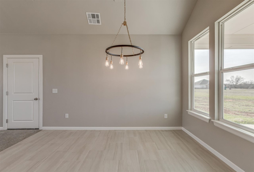 3 Bedrooms Bedrooms, ,2 BathroomsBathrooms,Residential,Single Family,Wheat Mill Path,1,131855
