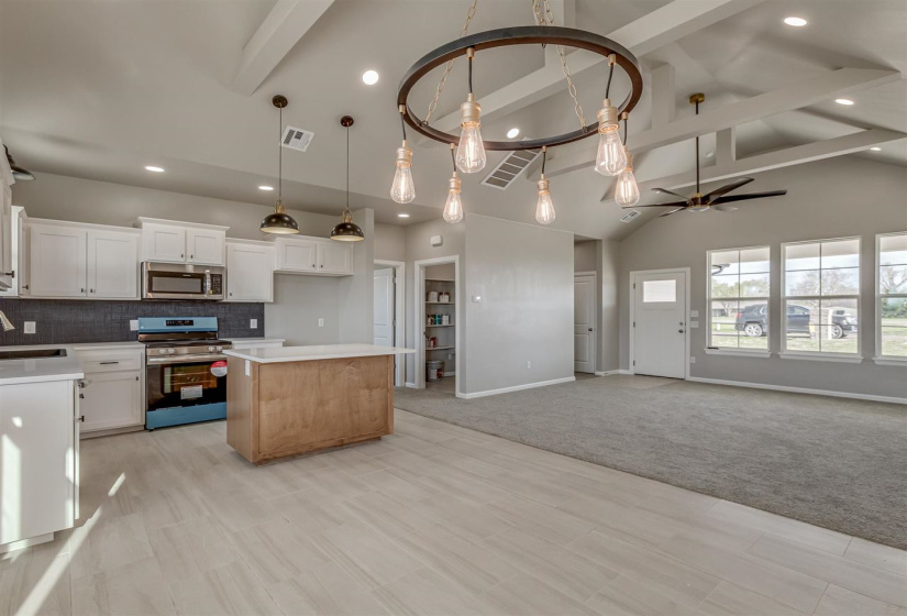 3 Bedrooms Bedrooms, ,2 BathroomsBathrooms,Residential,Single Family,Wheat Mill Path,1,131855