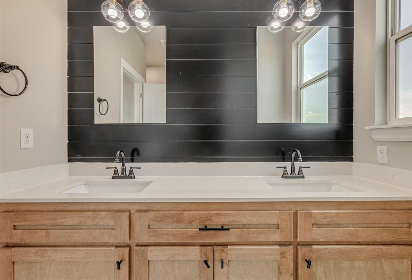 3 Bedrooms Bedrooms, ,2 BathroomsBathrooms,Residential,Single Family,Wheat Mill Path,1,131855