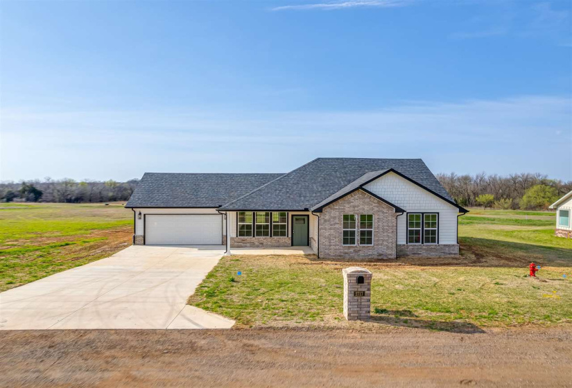 3 Bedrooms Bedrooms, ,2 BathroomsBathrooms,Residential,Single Family,Wheat Mill Path,1,131855
