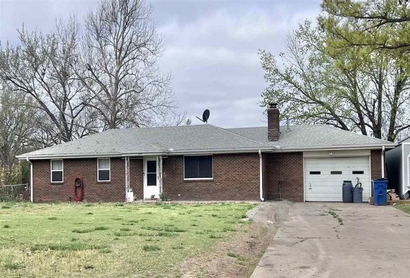 3 Bedrooms Bedrooms, ,2 BathroomsBathrooms,Residential,Single Family,Kings Hwy,1,131856