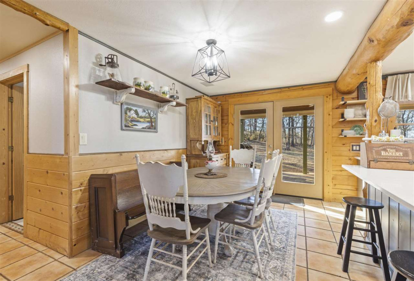 4 Bedrooms Bedrooms, ,2 BathroomsBathrooms,Residential,Ranch/farm,Lakeview,2,131858