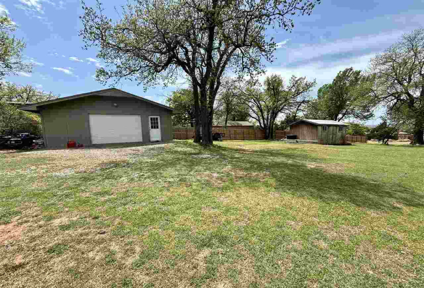 3 Bedrooms Bedrooms, ,2 BathroomsBathrooms,Residential,Single Family,Skyline Hills,1,131860