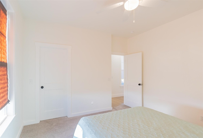 3 Bedrooms Bedrooms, ,2 BathroomsBathrooms,Residential,Single Family,Shadow,1,131864
