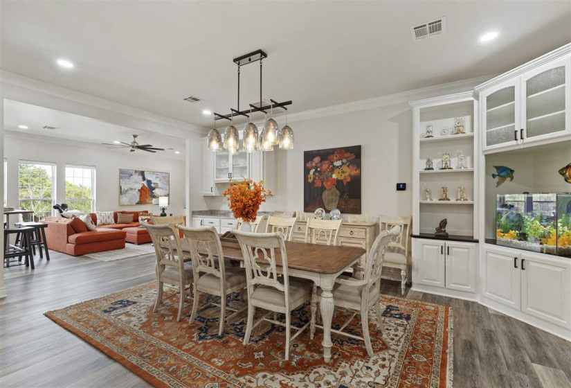 4 Bedrooms Bedrooms, ,3 BathroomsBathrooms,Residential,Single Family,Hunters Ridge,1,131865