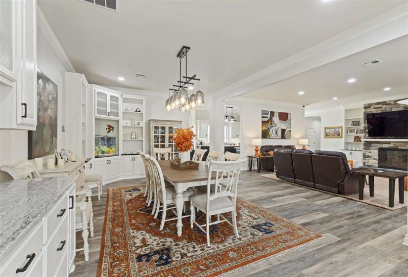 4 Bedrooms Bedrooms, ,3 BathroomsBathrooms,Residential,Single Family,Hunters Ridge,1,131865