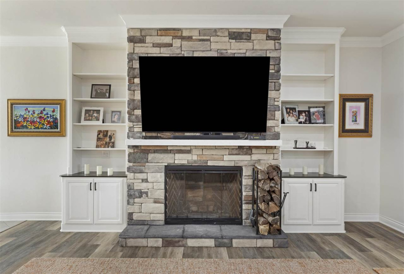 4 Bedrooms Bedrooms, ,3 BathroomsBathrooms,Residential,Single Family,Hunters Ridge,1,131865