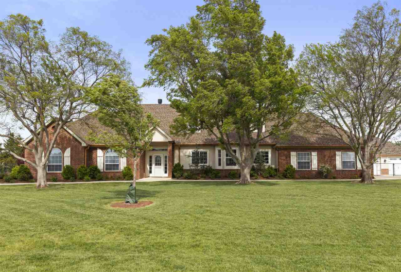 4 Bedrooms Bedrooms, ,3 BathroomsBathrooms,Residential,Single Family,Hunters Ridge,1,131865