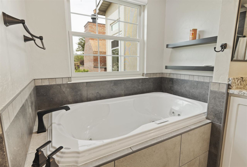 4 Bedrooms Bedrooms, ,3 BathroomsBathrooms,Residential,Single Family,Hunters Ridge,1,131865