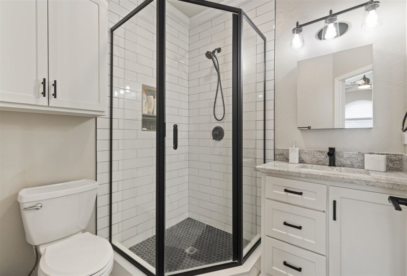 4 Bedrooms Bedrooms, ,3 BathroomsBathrooms,Residential,Single Family,Hunters Ridge,1,131865