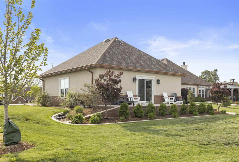4 Bedrooms Bedrooms, ,3 BathroomsBathrooms,Residential,Single Family,Hunters Ridge,1,131865