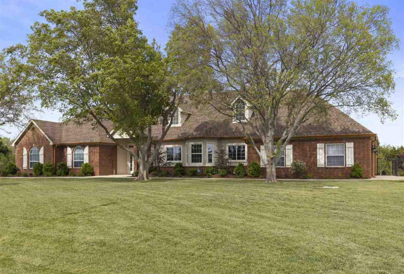 4 Bedrooms Bedrooms, ,3 BathroomsBathrooms,Residential,Single Family,Hunters Ridge,1,131865