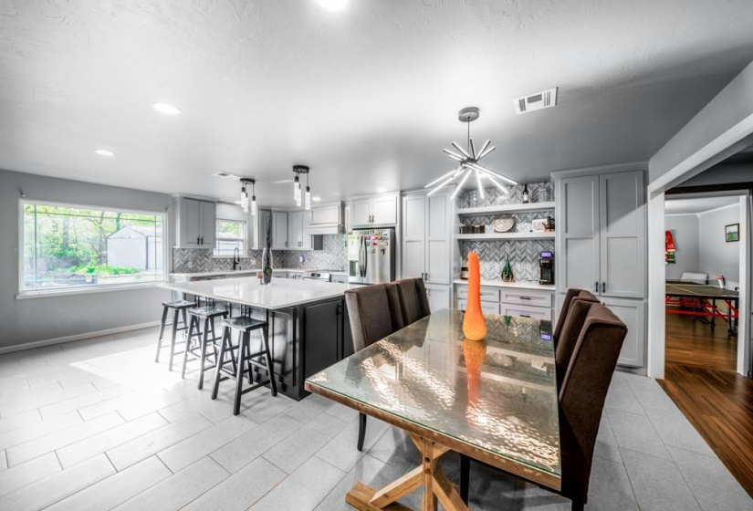 4 Bedrooms Bedrooms, ,2 BathroomsBathrooms,Residential,Single Family,Tan Tara,1,131867