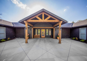4 Bedrooms Bedrooms, ,2 BathroomsBathrooms,Residential,Single Family,Tan Tara,1,131867