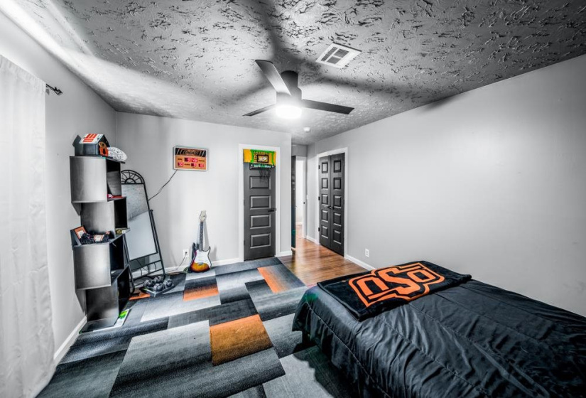 4 Bedrooms Bedrooms, ,2 BathroomsBathrooms,Residential,Single Family,Tan Tara,1,131867