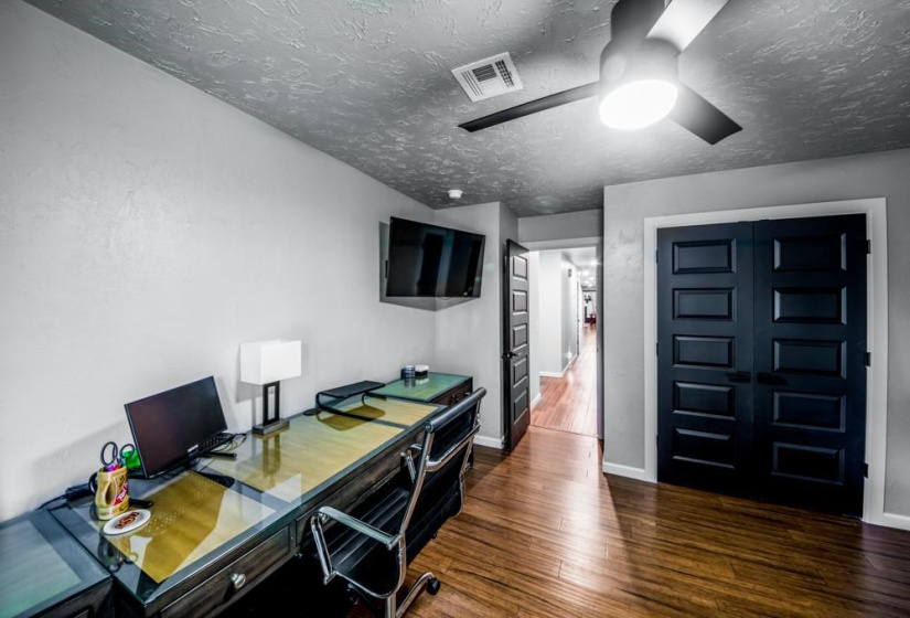 4 Bedrooms Bedrooms, ,2 BathroomsBathrooms,Residential,Single Family,Tan Tara,1,131867