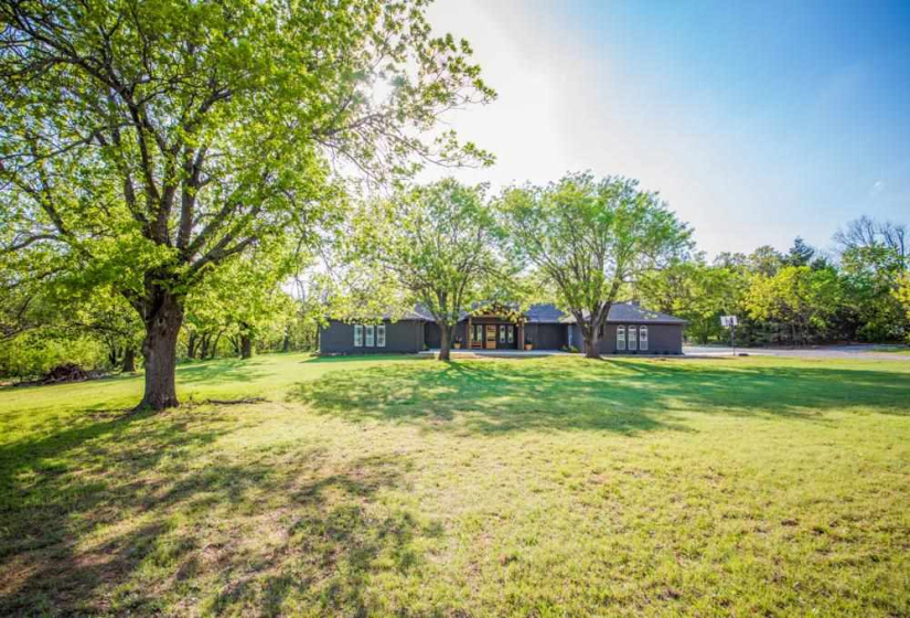 4 Bedrooms Bedrooms, ,2 BathroomsBathrooms,Residential,Single Family,Tan Tara,1,131867