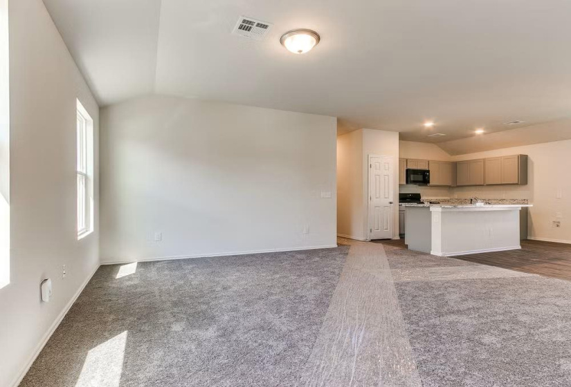 3 Bedrooms Bedrooms, ,2 BathroomsBathrooms,Residential,Single Family,Ridgecrest,1,131868