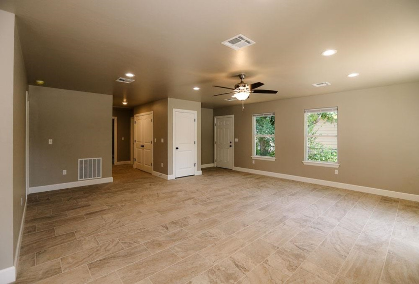 3 Bedrooms Bedrooms, 0 ,3 BathroomsBathrooms,Residential,Single Family,Knipe,1,131873