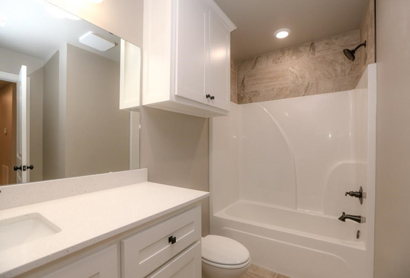 3 Bedrooms Bedrooms, 0 ,3 BathroomsBathrooms,Residential,Single Family,Knipe,1,131873