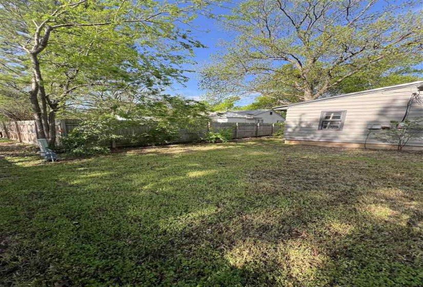 4 Bedrooms Bedrooms, 0 ,1 BathroomBathrooms,Residential,Single Family,10th,1,131881