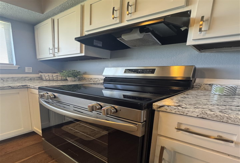 3 Bedrooms Bedrooms, ,1 BathroomBathrooms,Residential,Single Family,Thompson,1,131887