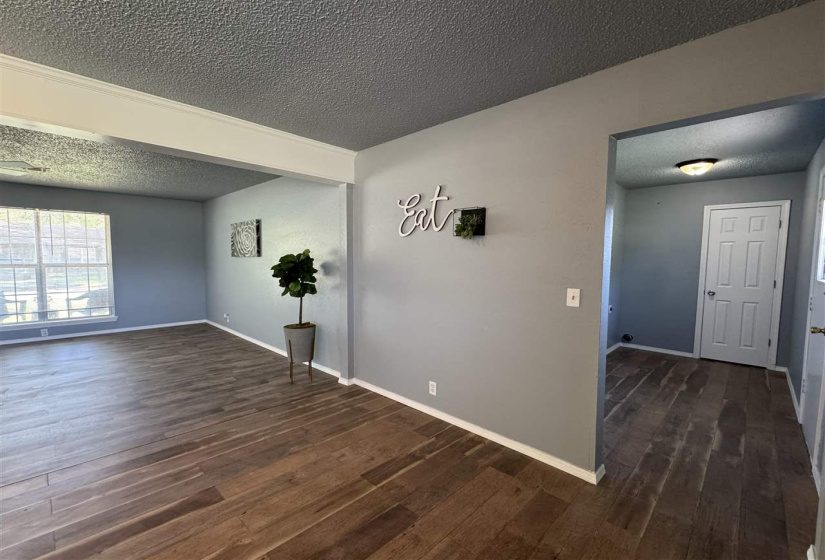 3 Bedrooms Bedrooms, ,1 BathroomBathrooms,Residential,Single Family,Thompson,1,131887