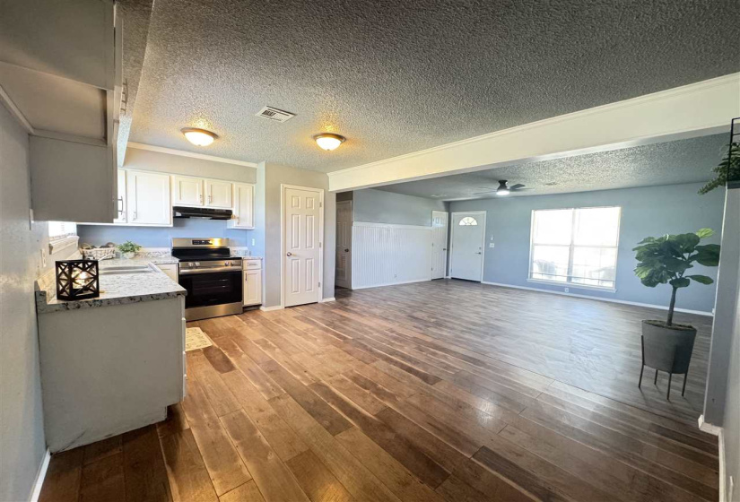 3 Bedrooms Bedrooms, ,1 BathroomBathrooms,Residential,Single Family,Thompson,1,131887