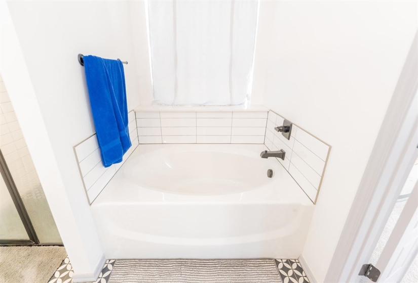 3 Bedrooms Bedrooms, ,2 BathroomsBathrooms,Residential,Single Family,Pintail,1,131889