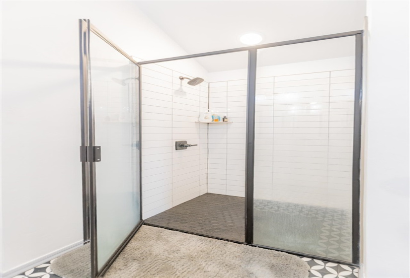 3 Bedrooms Bedrooms, ,2 BathroomsBathrooms,Residential,Single Family,Pintail,1,131889