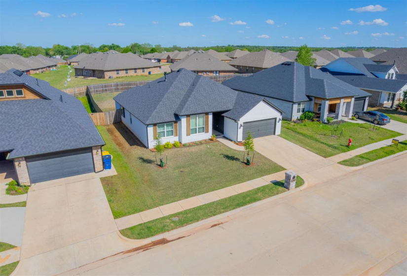3 Bedrooms Bedrooms, ,2 BathroomsBathrooms,Residential,Single Family,Pintail,1,131889