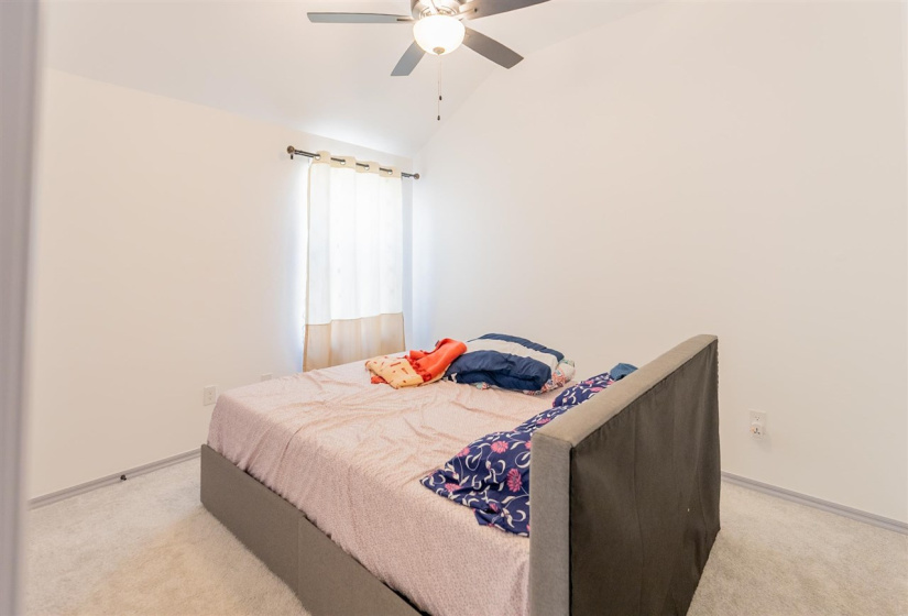 3 Bedrooms Bedrooms, ,2 BathroomsBathrooms,Residential,Single Family,Pintail,1,131889