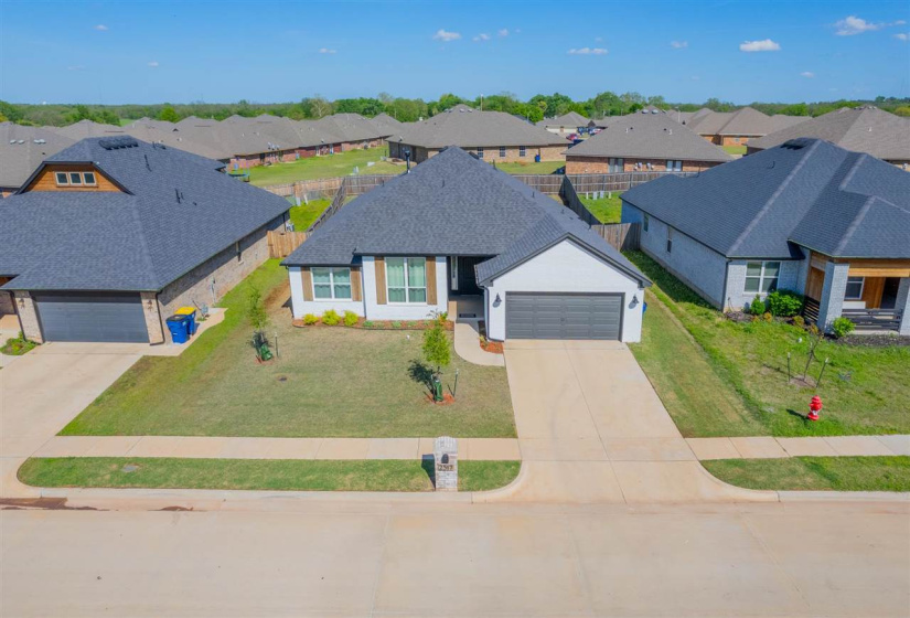 3 Bedrooms Bedrooms, ,2 BathroomsBathrooms,Residential,Single Family,Pintail,1,131889